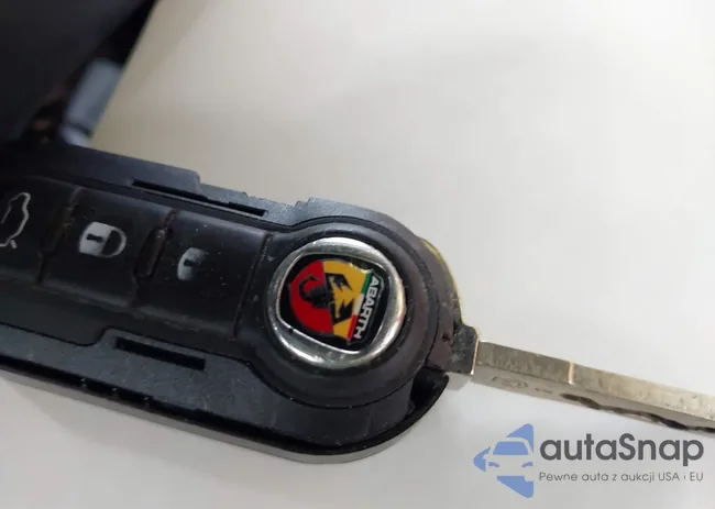 3C3CFFFH2DT607638: 43681881