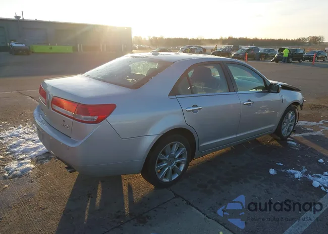 3LNHL2GC9BR776549: 43683206