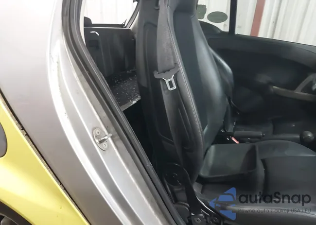 WMEEJ31X58K157718: 43683250