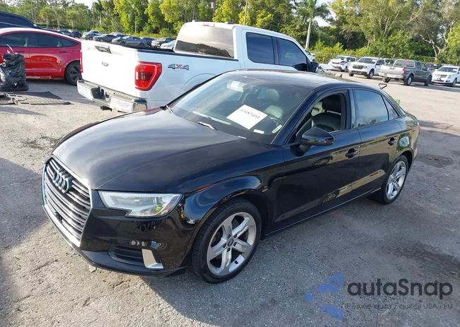 WAUAUGFF2H1052584: 43683493