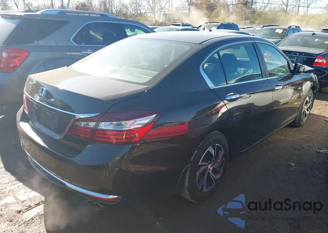 1HGCR2F3XGA027308: 43683517