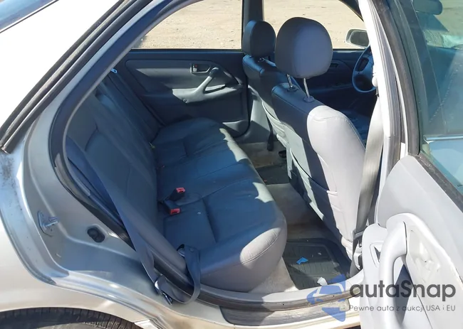 4T1BG22K5YU707089: 43683559