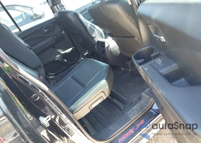 5FPYK2F60HB010455: 43682739