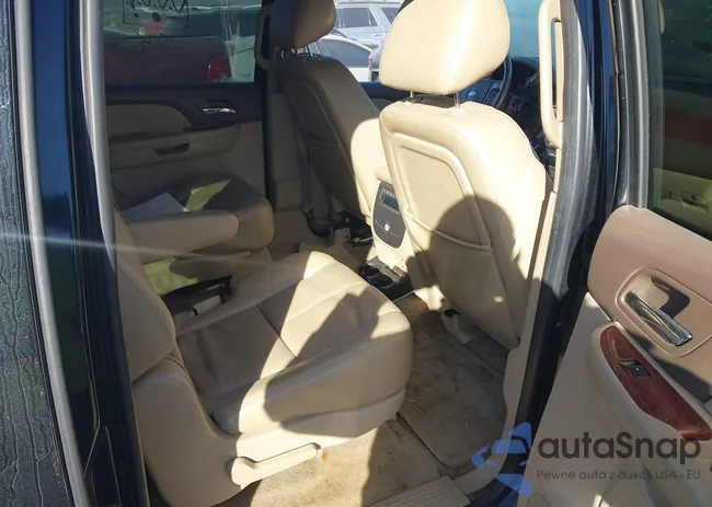 1GNSCJE05BR284052: 43682974