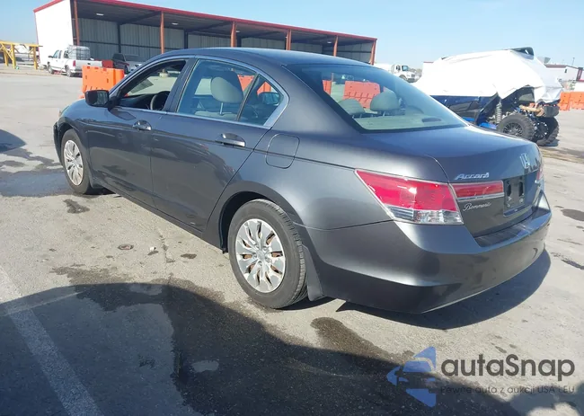 1HGCP2F39BA030716: 43684124