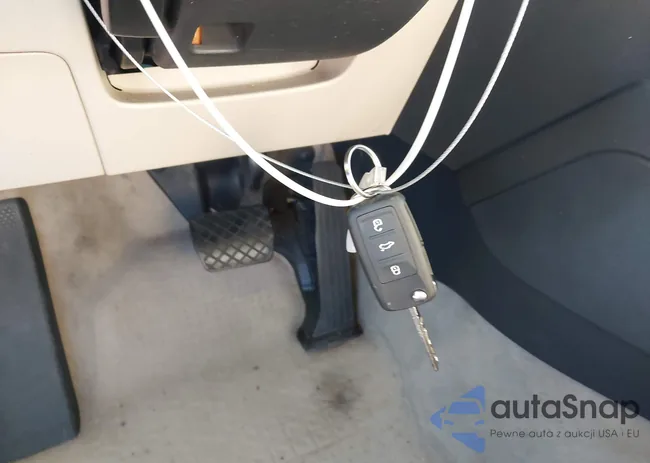 3VWDP7AJ5DM360698: 43684409