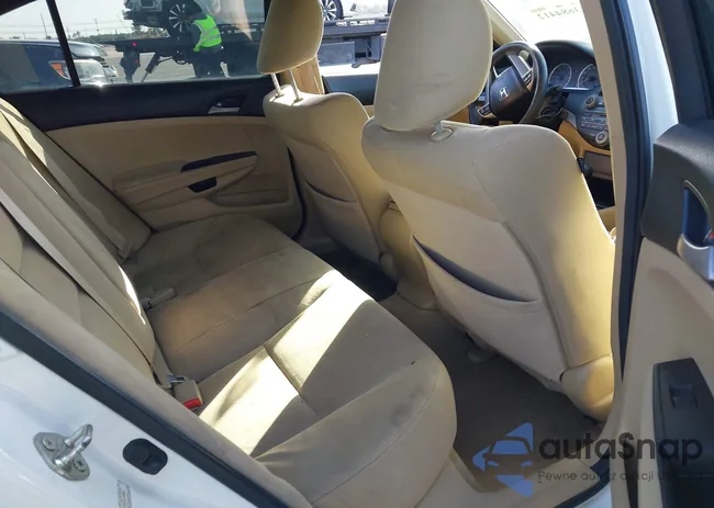 1HGCP2F36CA225884: 43684412