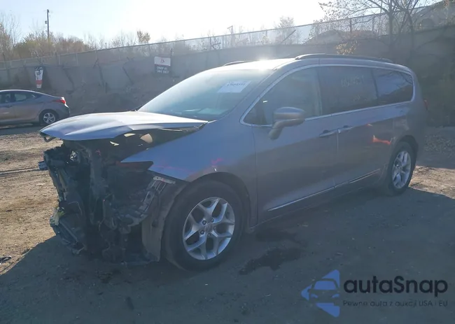 2C4RC1BG0HR638331: 43684551