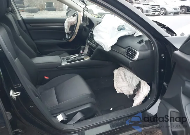 1HGCV1F16KA012995: 43683726