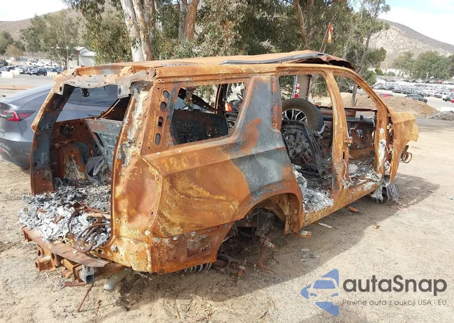 1GNSCMKD8MR346751: 43683843