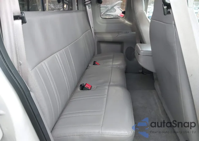 1FTDX1763VNA43979: 43685117