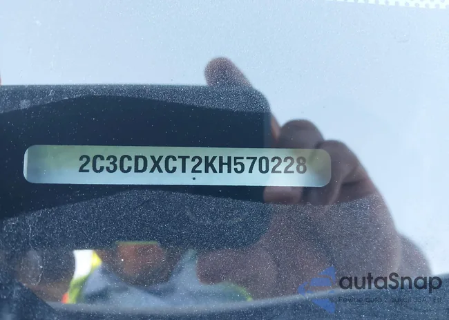 2C3CDXCT2KH570228: 43685197