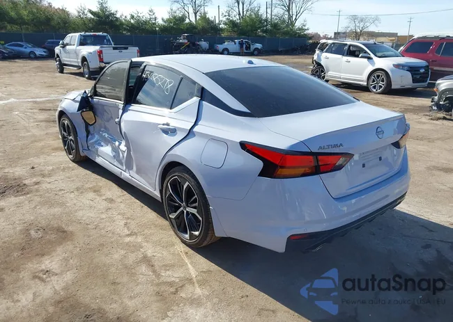 1N4BL4CV7SN410305: 43685278