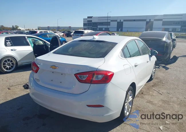 1G1BE5SM4K7118062: 43685464