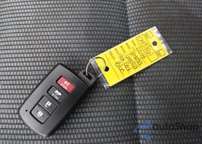 2T1BURHE3EC043861: 43685587