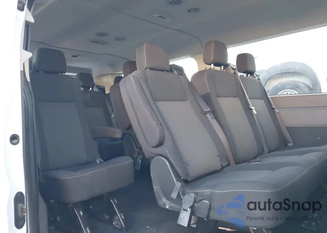 1FBAX2Y86PKA89565: 43685596