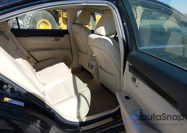 JTHBK1GG4D2076633: 43684735