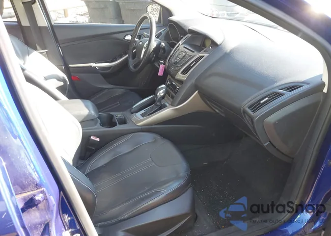 1FAHP3M2XCL453529: 43684749