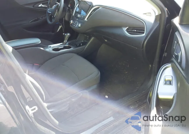 1G1ZC5ST0LF105392: 43684755