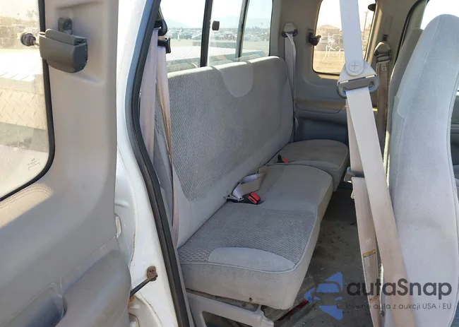 1FTFX27L6VNB24639: 43686197