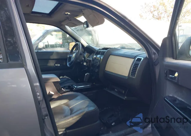 4F2CZ96158KM08100: 43686286