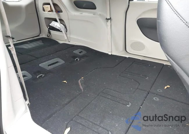 2C4RC1BG8HR757017: 43686311