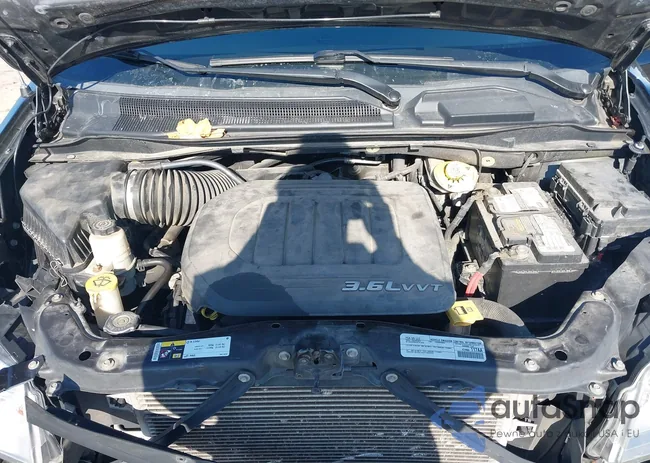 2C4RC1CG8FR662758: 43686344