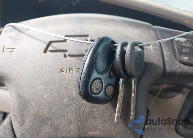 3GNFK16T83G183246: 43686431