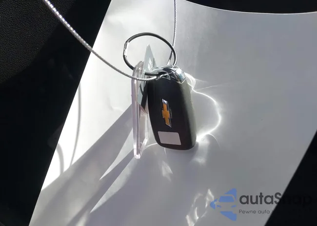 3GNKBHR42SS228527: 43686480