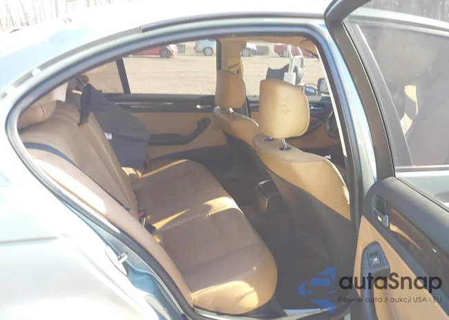 WBAEV33452KL56603: 43686487