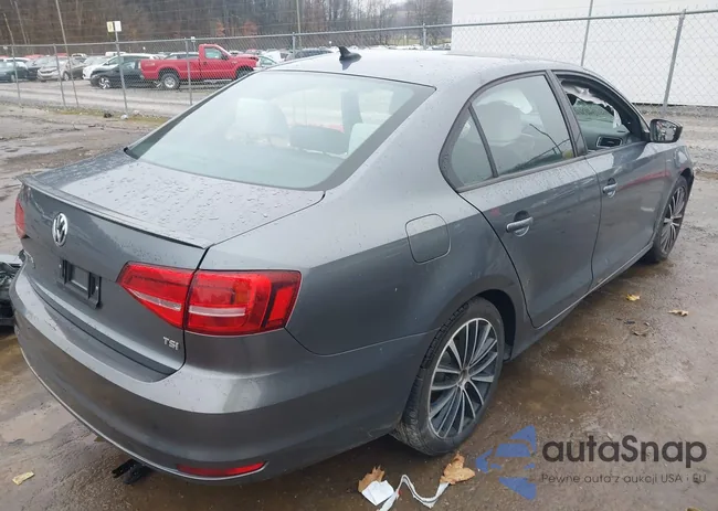 3VWD17AJ2FM402362: 43686590