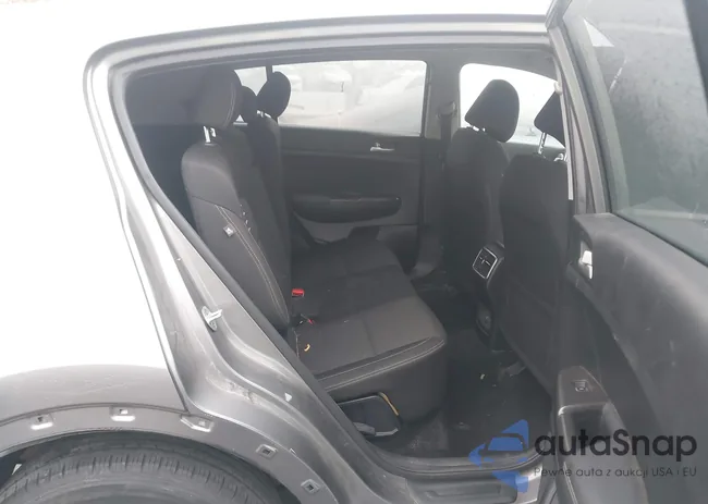 KNDPMCAC2J7337744: 43686652