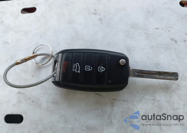 KNDPMCAC2J7337744: 43686652