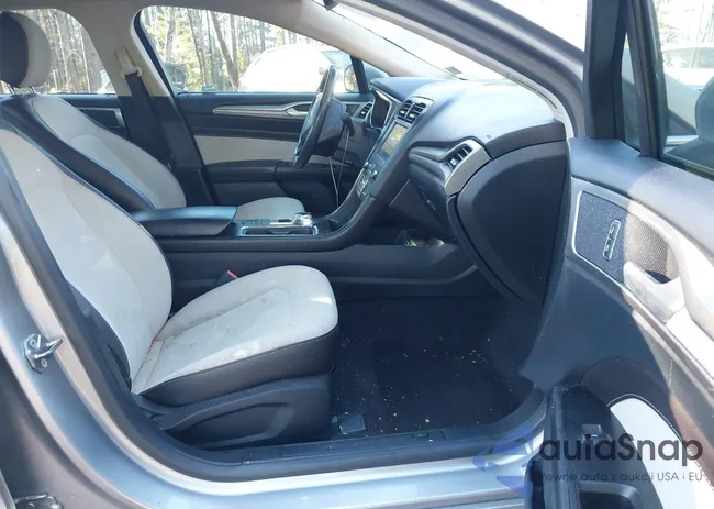 3FA6P0HD1LR184310: 43686656