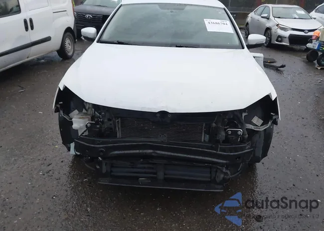 3VWLA7AJXFM408597: 43686704