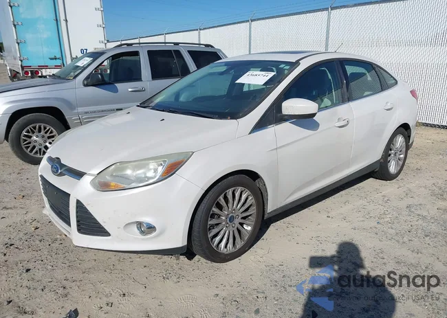 1FAHP3J24CL210299: 43685744