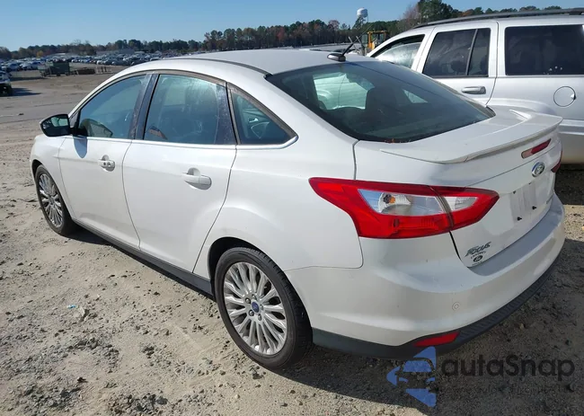 1FAHP3J24CL210299: 43685744