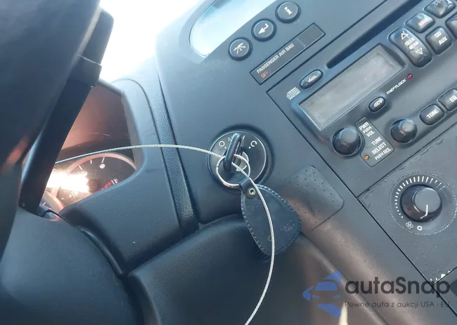 2G2WP552861151540: 43685761