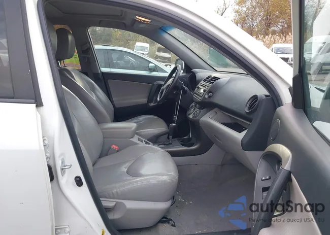 2T3DF4DV7CW254592: 43685871