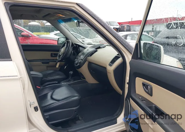 KNDJT2A26B7729914: 43685924