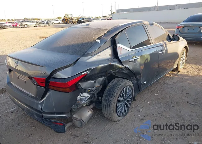 1N4BL4DV8RN324106: 43685936