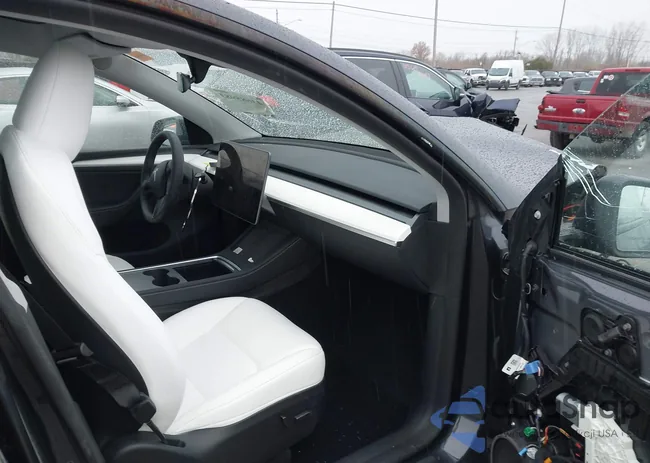 7SAYGDEE9RA265508: 43685983