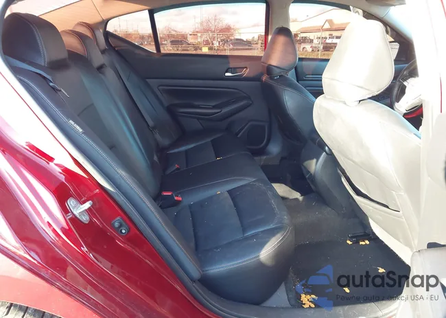 1N4BL4CV6KC166772: 43686001