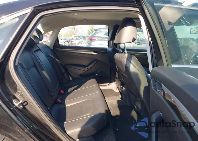 1VWBT7A33GC014921: 43687285