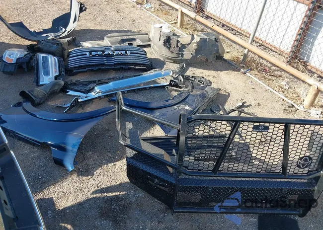 3C6UR5KL9NG319452: 43687448