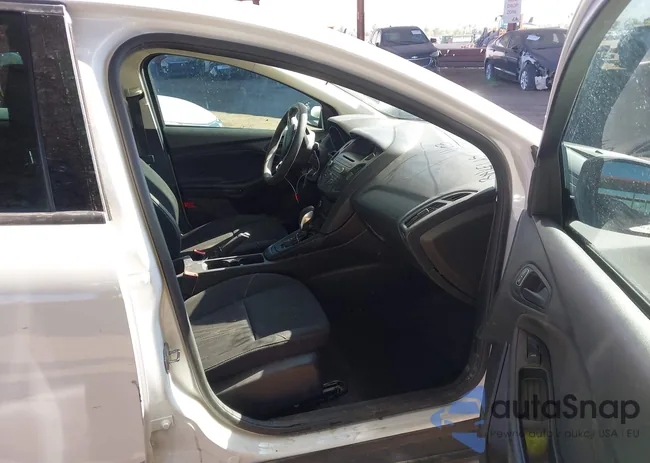 1FADP3E25HL343976: 43687621