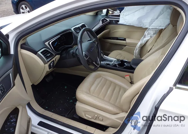 3FA6P0T98GR126493: 43687644