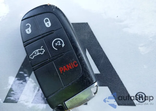 2C3CCAGG8JH292298: 43687689