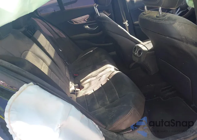 WDDWF8DB2LR545092: 43687705