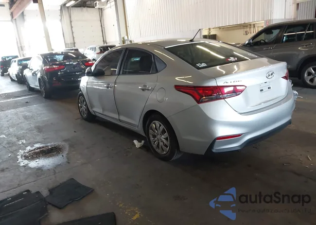 3KPC24A33JE028259: 43686719